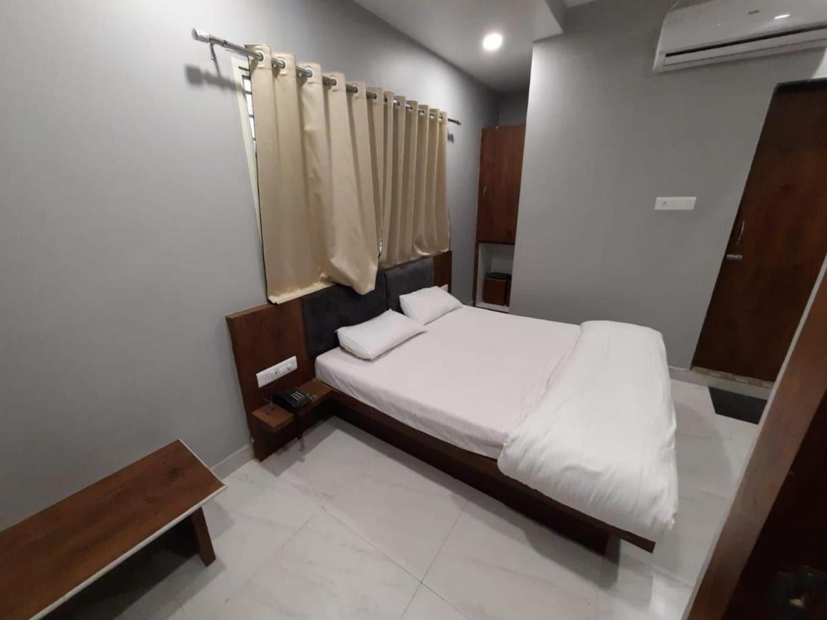 אויאיין Hotel Shankar מראה חיצוני תמונה