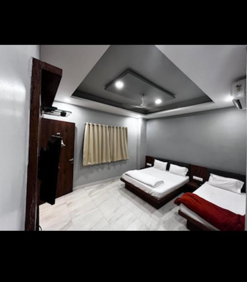 אויאיין Hotel Shankar מראה חיצוני תמונה