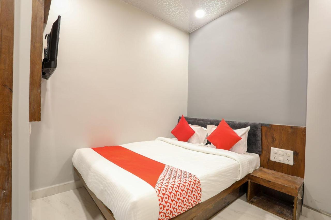 אויאיין Hotel Shankar מראה חיצוני תמונה